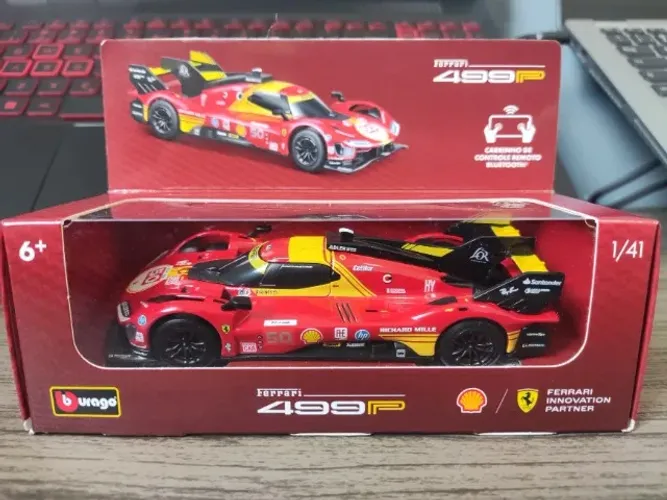 Carrinho de Coleção Ferrari Escala 1/41 ?