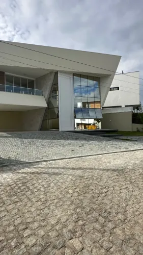 Luxuosa Casa à Venda no Condomínio Quintas da Colina - 3 Suítes PRONTA morar