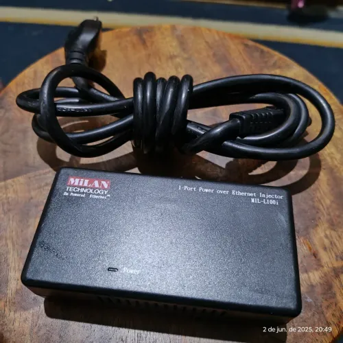 FPoE, power injector, fonte de Alimentação com Porta de Rede - Data In