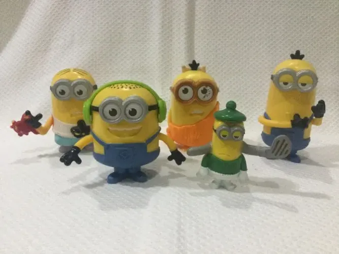 Minions Miniaturas Mc Donald's Kit Com 5 Unidades
