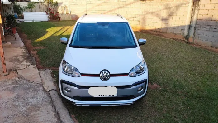 Volkswagen Up! Cross 1.0 TSI Total Flex 12V 5P 2018