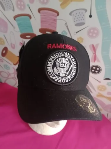 Boné Ramones