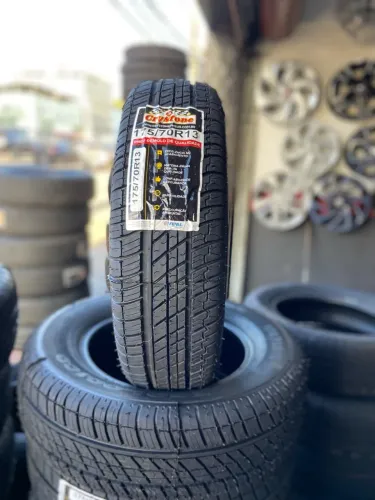 01 Pneu CRYSTONE 175/70r13