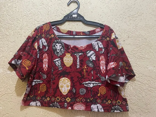 Blusa Cropped Estampada Africana