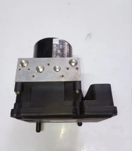 Modulo Volkswagen Jetta 1k0907379ad 1k0614517bd 10021202204 Preto (Usado)
