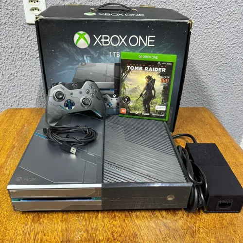 Xbox One Edição Halo com HD de 1tb lacrado