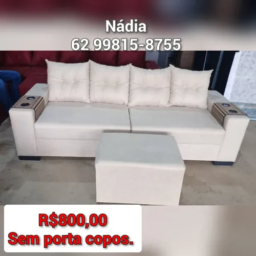 Sofá simples 4 lugares com puff de brinde!!!! 800