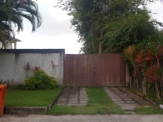 TERRENO EM EXCELENTE LOCALIZAÇÃO