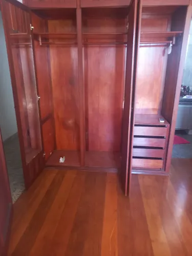 Alugo apartamento