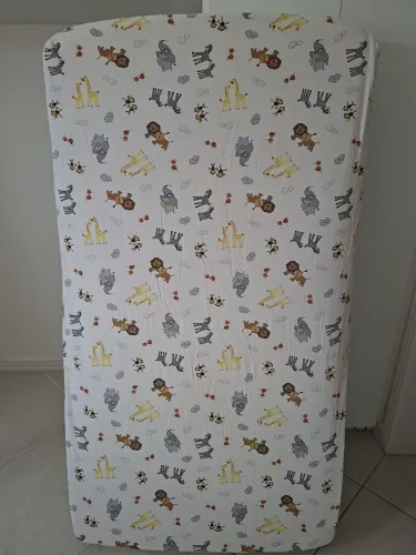 Kit lençóis e cueiros importados para berço de bebê 