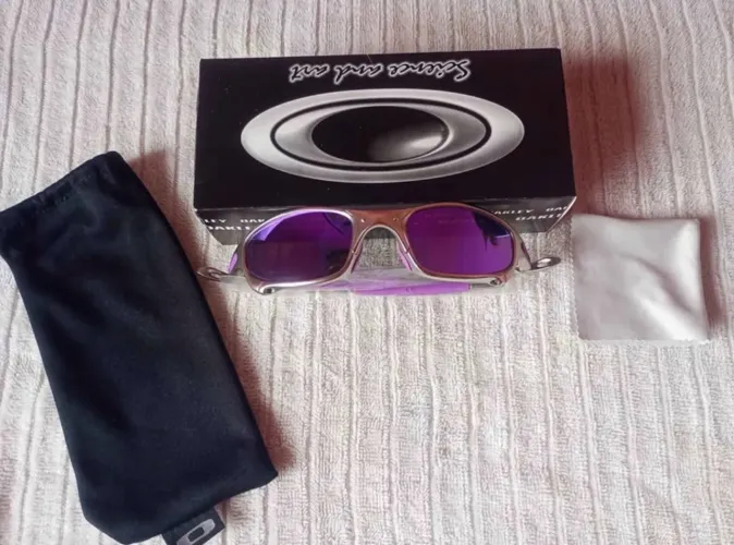 Lupa da oakley nova