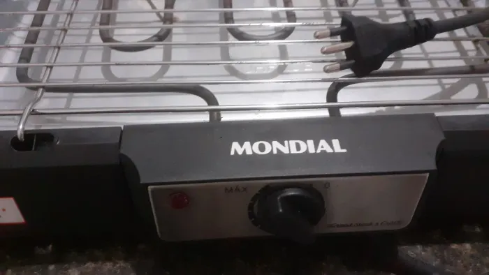 Churrasqueira elétrica mondial