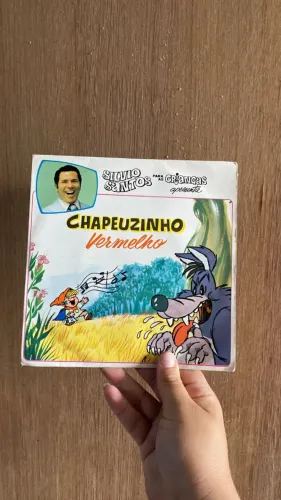 Compacto disquinho de vinil Chapeuzinho Vermelho historinhas do Silvio Santos