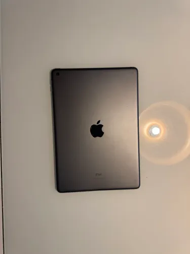 iPad 7 geração 128 GB | Vem com carregador original