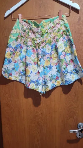 Shorts Farm M