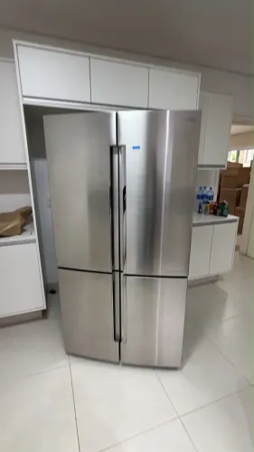 geladeira 4 portas samsung 220v