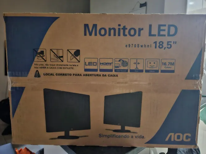 Monitor AOC 18,5' e970swnl lacrado.