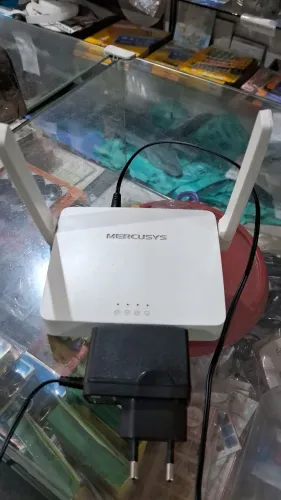 Roteador cor branco