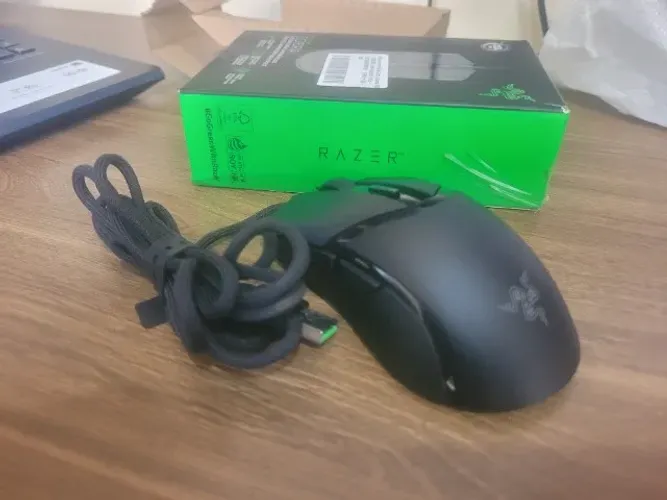 Mouse Gamer Razer Cobra, RGB, DPI 8500, Preto - RZ0104650100
