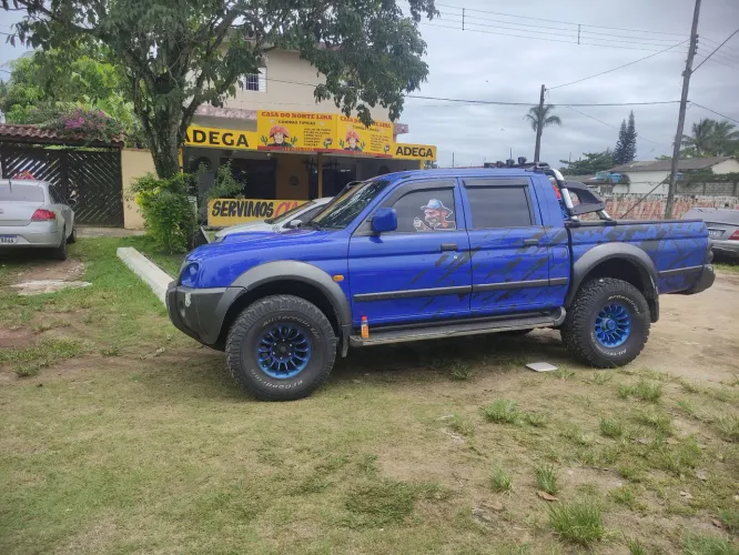 Mitsubishi L200 Sport HPE 2.5 4X4 CD DTI Dies. Mec. 2006