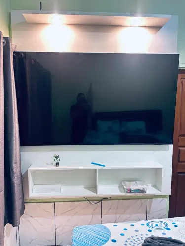 Smart 75 + painel em mdf