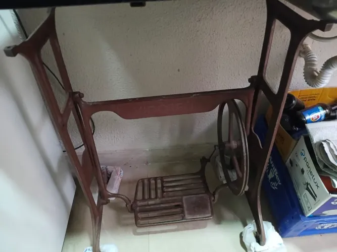 Base pé de máquina de costura 