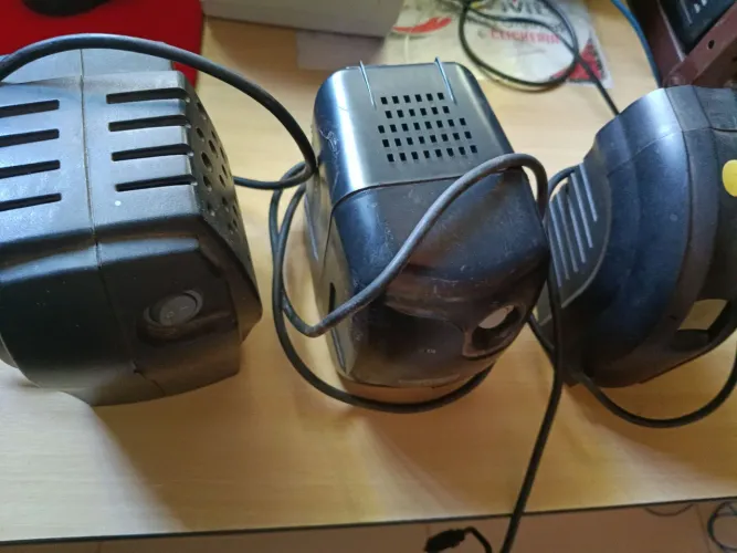 3 estabilizadores 110v