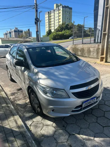 Chevrolet Onix JOY Hatch 1.0 8V Flex Mec. 4P 2017
