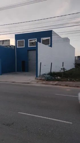 Vendo galpão novo em área industrial