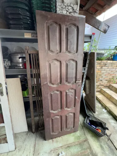 Portas de ipê 