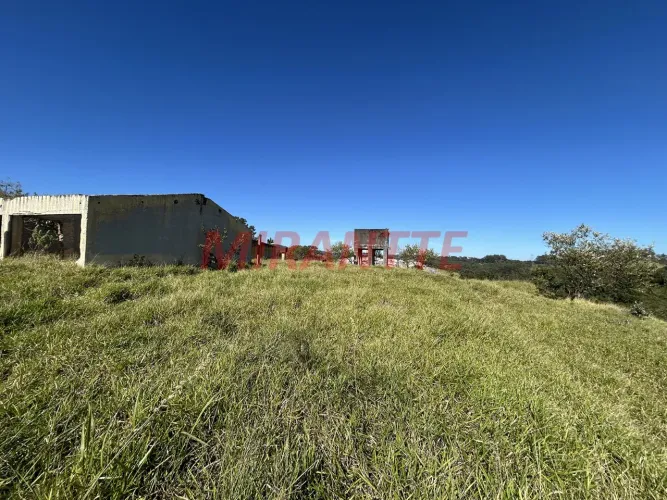 Terreno em Canjica (Terra Preta)