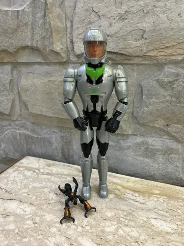 Boneco Max Steel Zero Gravity Astronauta