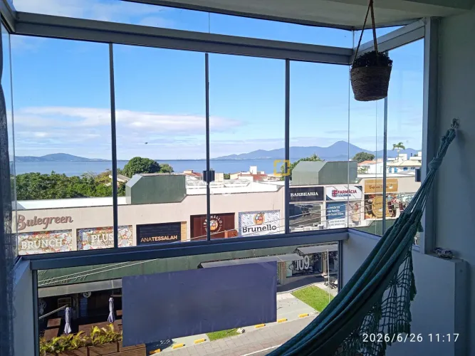 Brognoli Vende Apartamento com Vista Mar no bairro Coqueiros em Florianópolis