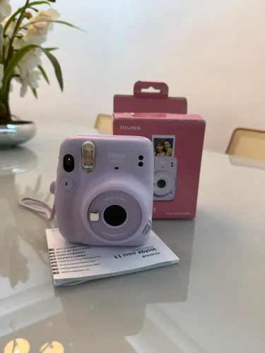 Câmera instantânea Fujifilm Instax Mini 11