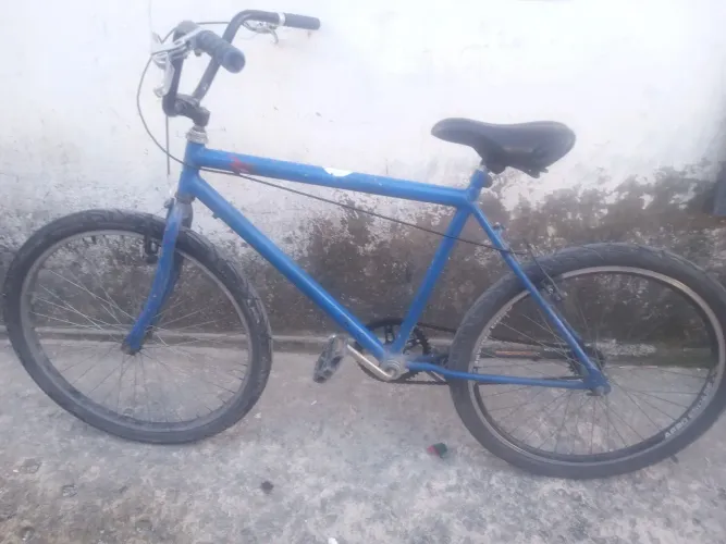 Vendo uma bike em perfeitas condições.