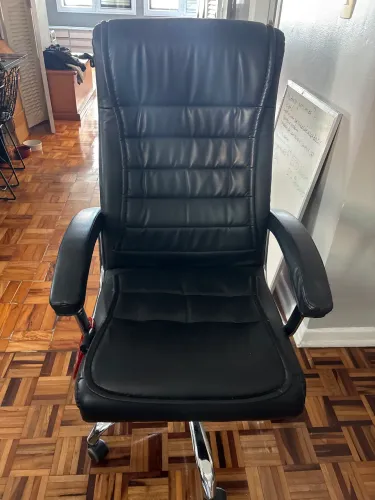 Cadeira para pessoas altas