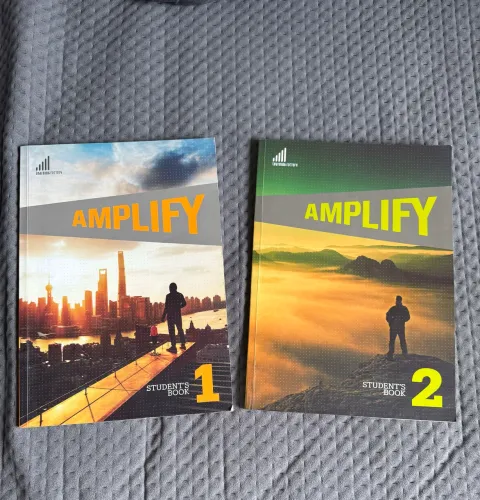Livros Cultura inglesa Amplify 1,2 