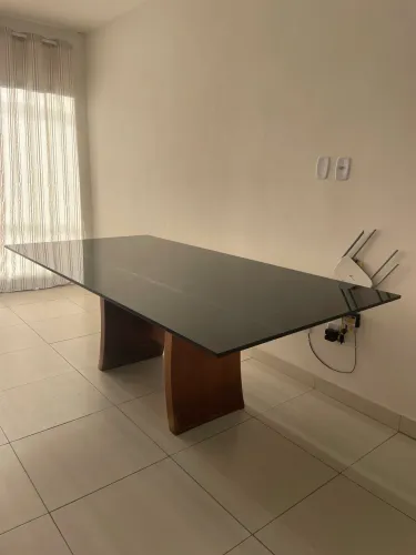 mesa de jantar grande com tampo de vidro - 2,10 x 0,90