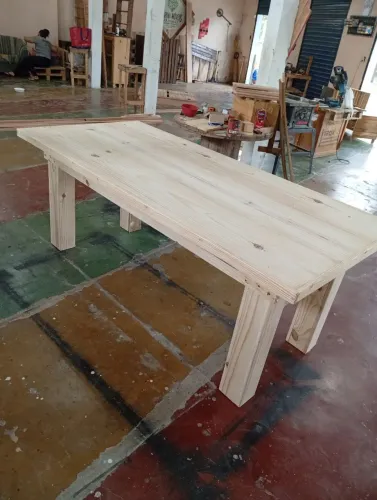 Mesa de madeira maciça natural 2 metros