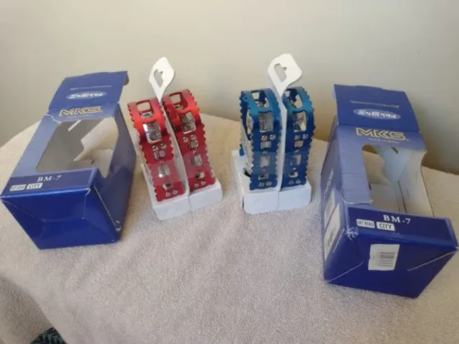 Pedais MKS 9/16" Para Extra Light e Outras - Novos