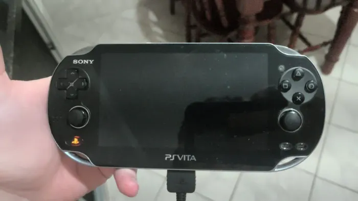 Ps Vita Fat modelo PCH 1010 Tela OLED 
