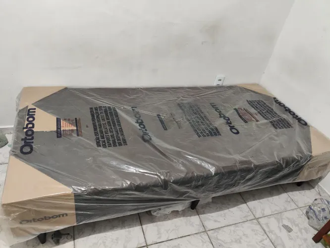 Cama de solteiro