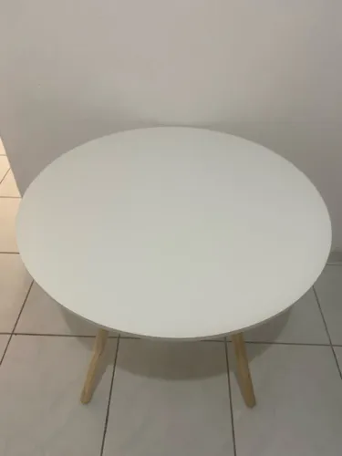 Mesa de jantar 4 cadeiras