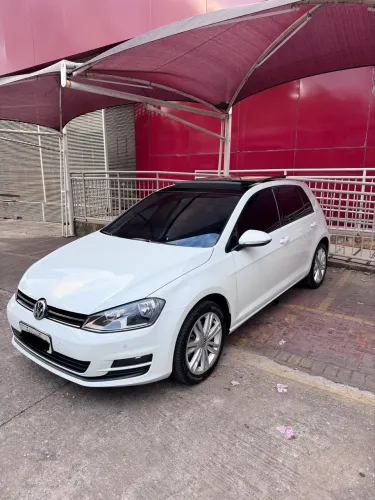 Volkswagen Golf Comfortline 1.0 TSI Total Flex Mec. 2017