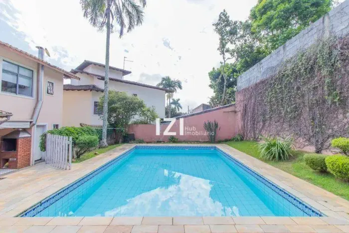 Casa com 3 Suítes e piscina à venda, 420 m² por R$ 1.490.000 - Parque São Paulo - Cotia/SP