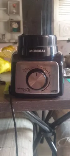 Motor de liquidificador sem o copo