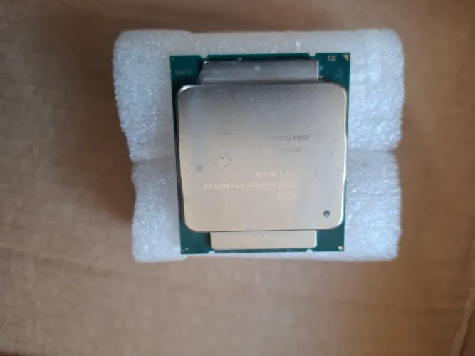 Processador Xeon E5-2670 v3 lga 2011-3 x99