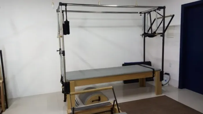 Studio Completo de Pilates - Reformer + Cadillac + Chair + Ladder Barrel | Ótimo Estado