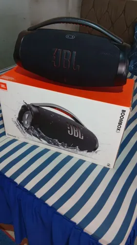 Vendo caixa de som boombox3