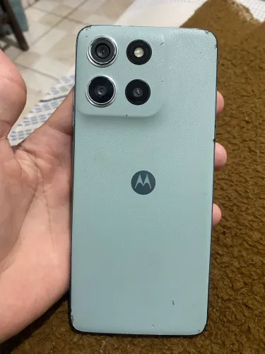 Moto G 56 256giga e 8 de RAM COM UNS TRINCO NA TELA PRA PASSA BARATO